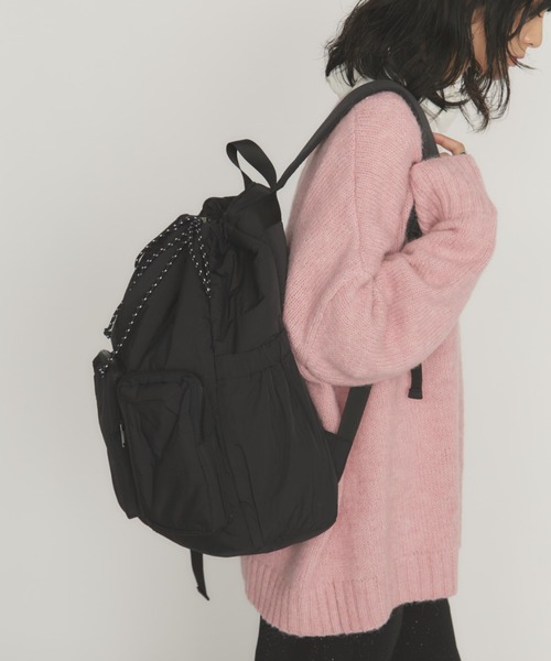 MERLOT（メルロー）の「パデットアウトポケットバックパック（バックパック/リュック・レディース・ブラック/ホワイト・FREE）」の9枚目の写真