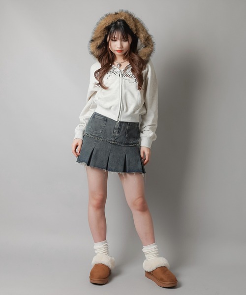 SPINNS（スピンズ）の「フードファー ショート丈ジップパーカー（パーカー・レディース・カーキ/オートミール/その他1/その他2/その他3・ONESIZE）」の19枚目の写真