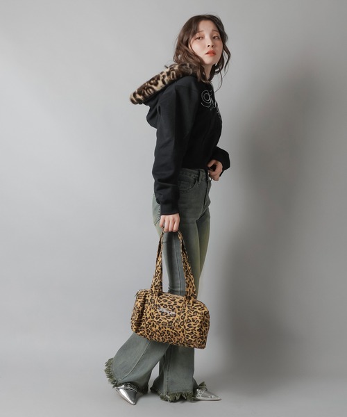 SPINNS（スピンズ）の「フードファー ショート丈ジップパーカー（パーカー・レディース・カーキ/オートミール/その他1/その他2/その他3・ONESIZE）」の21枚目の写真