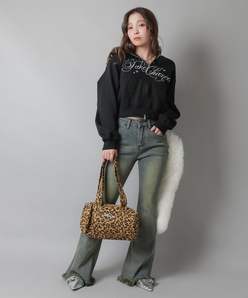 SPINNS（スピンズ）の「フードファー ショート丈ジップパーカー（パーカー・レディース・カーキ/オートミール/その他1/その他2/その他3・ONESIZE）」の20枚目の写真