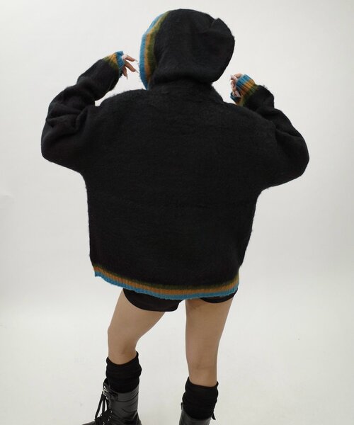 WHO'S WHO gallery（フーズフーギャラリー）の「※２サイズ【UNISEX/ユニセックス】KOOK'Nラインモヘアジップパーカー（パーカー・メンズ・ブラック/パープル・MEDIUM）」の6枚目の写真