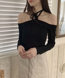 ホルターネッククロップド丈リブ編みトップス