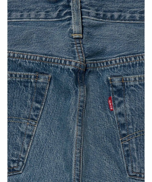 Levi's（リーバイス）の「Levi's/リーバイス LEVI'S(R) VINTAGE CLOTHING 1954 501 ジーンズ  ミディアムインディゴ（デニムパンツ・メンズ・インディゴブルー・W36 L32/W34 L32/W32 L32/W30 L32/W28 L32）」の2枚目の写真