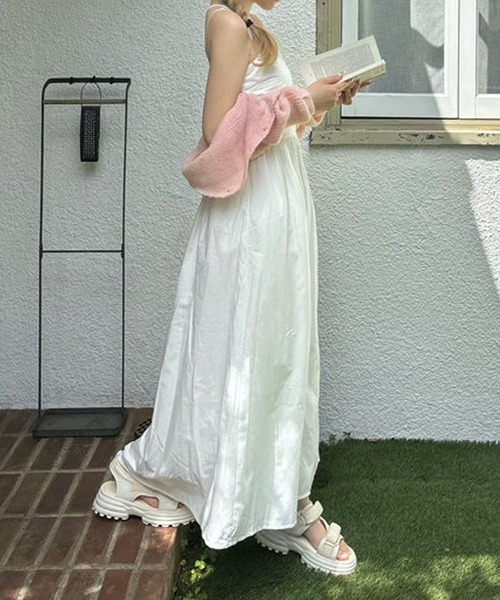 merrylatte（メリーラテ）の「ボリュームフレアキャミワンピ（ワンピース・レディース・ホワイト・FREE）」の4枚目の写真