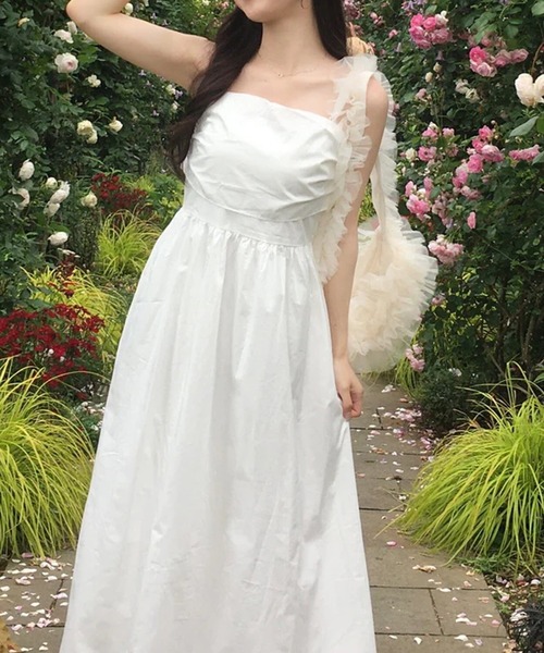 merrylatte（メリーラテ）の「ボリュームフレアキャミワンピ（ワンピース・レディース・ホワイト・FREE）」の6枚目の写真