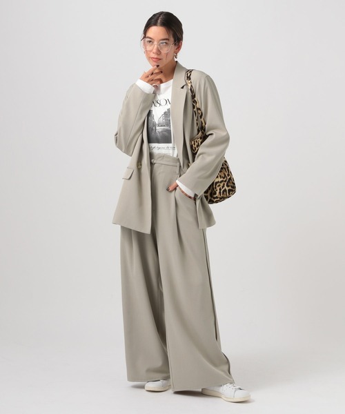 BAYFLOW（ベイフロー）の「[シワになりにくい]ダブルテーラードジャケット（テーラードジャケット・レディース・チャコール/グレイッシュベージュ・SMALL/MEDIUM）」の16枚目の写真