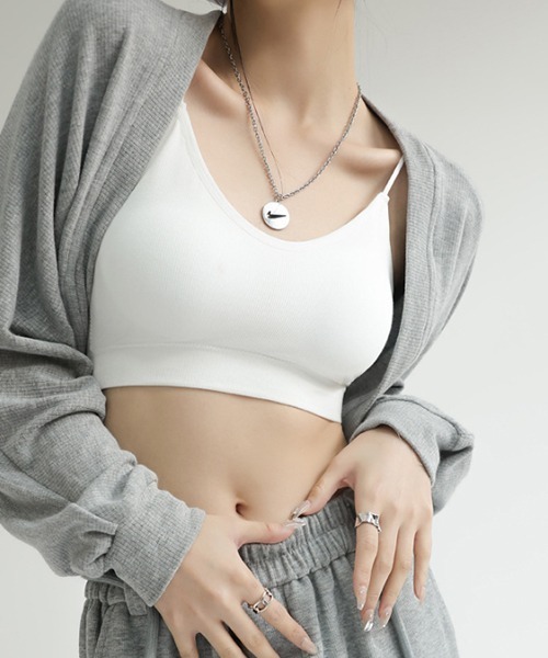 c.u.l（シーユーエル）の「バックオープン 細リブ ショート丈 カップ付き キャミソール culw786（キャミソール・レディース・グレー/ブラック/ベージュ/ライトグレー/ホワイト・FREE）」の7枚目の写真