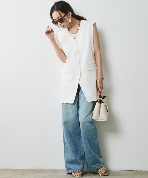 CHIC STYLE(シックスタイル)の「オーバーサイズベスト<大きいサイズ有>シックスタイル(ベスト・レディース・ブラック/オフホワイト・5L/4L/3L/LL/L/M)」の3枚目の写真