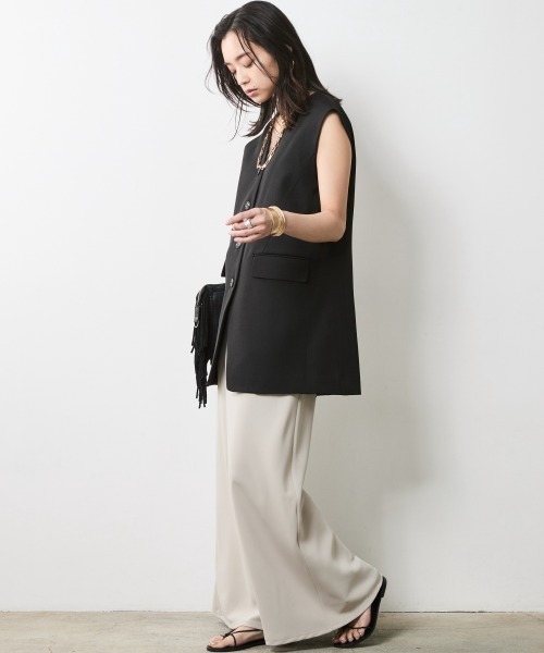 CHIC STYLE(シックスタイル)の「オーバーサイズベスト<大きいサイズ有>シックスタイル(ベスト・レディース・ブラック/オフホワイト・5L/4L/3L/LL/L/M)」の18枚目の写真
