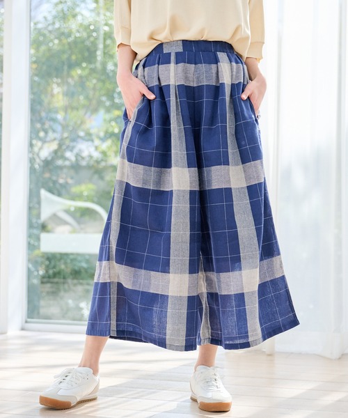 Arnold Palmer（アーノルドパーマー）の「ビックチェック フレア パンツ（その他パンツ・レディース・ブラック/ライトベージュ/ネイビー・L/M/S）」の3枚目の写真