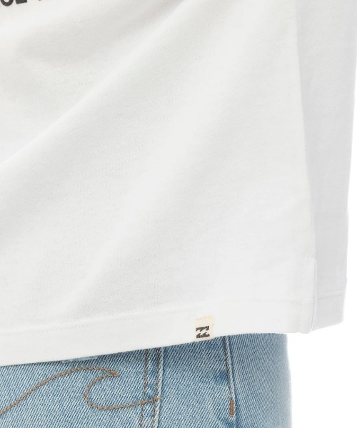 BILLABONG(ビラボン)の「BILLABONG レディース FLAG LOGO LOOSE CROPPED TEE Tシャツ 【2025年春夏モデル】/ビラボンロゴバックプリントクルーネック半袖Tシャツ(Tシャツ/カットソー・レディース・ホワイト/パープル系その他/グリーン系その他/ブラック・MEDIUM)」の9枚目の写真