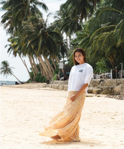 BILLABONG(ビラボン)の「BILLABONG レディース FLAG LOGO LOOSE CROPPED TEE Tシャツ 【2025年春夏モデル】/ビラボンロゴバックプリントクルーネック半袖Tシャツ(Tシャツ/カットソー・レディース・ホワイト/パープル系その他/グリーン系その他/ブラック・MEDIUM)」の13枚目の写真