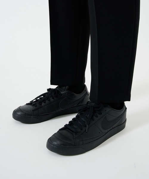 STUDIOUS（ステュディオス）の「ESSENTIAL WIDE TAPERED PANTS（スラックス・メンズ・ブラック/ダークグレー・1/2）」の14枚目の写真