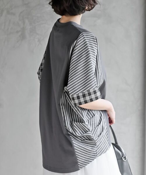 rps(アールピーエス)の「天竺サイド異素材切替ドレーププルオーバー(その他トップス・レディース・チャコールグレー/アイボリー・フリー)」の14枚目の写真