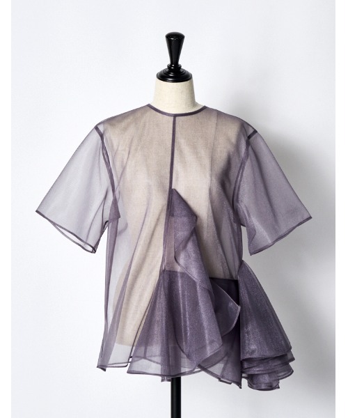 RUMCHE(ラムシェ)の「Moon Ruffle Sheer Tops / ムーンラッフルシアートップス(シャツ/ブラウス・レディース・ベージュ/ブラック/グレー・FREE)」の13枚目の写真
