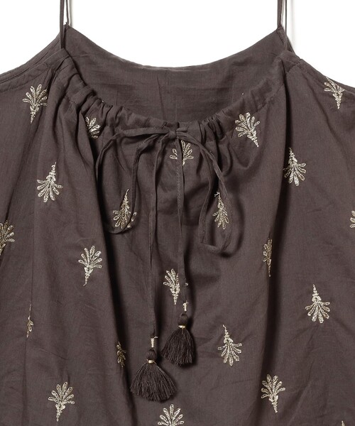 B:MING by BEAMS（ビーミングバイビームス）の「インド 総刺繍 キャミソール（キャミソール・レディース・オフホワイト/スミクロ・ONE SIZE）」の14枚目の写真