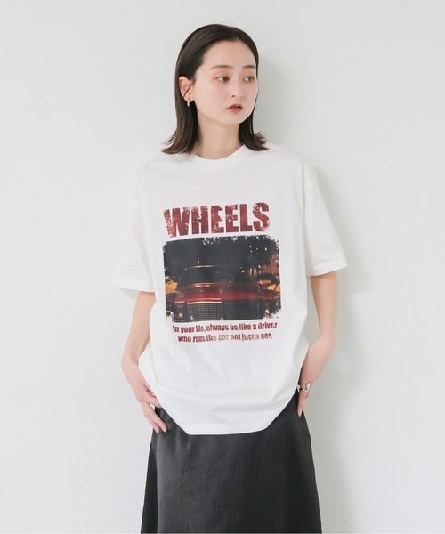 UNIT CHEST（ユニットチェスト）の「【UNIT CHEST】unique unisex T-shirt　VTFAコラボT ”Driver of life” by RIRIKA TOGUCHI（Tシャツ/カットソー・レディース・ホワイト/ブラック・L/M/S）」の5枚目の写真