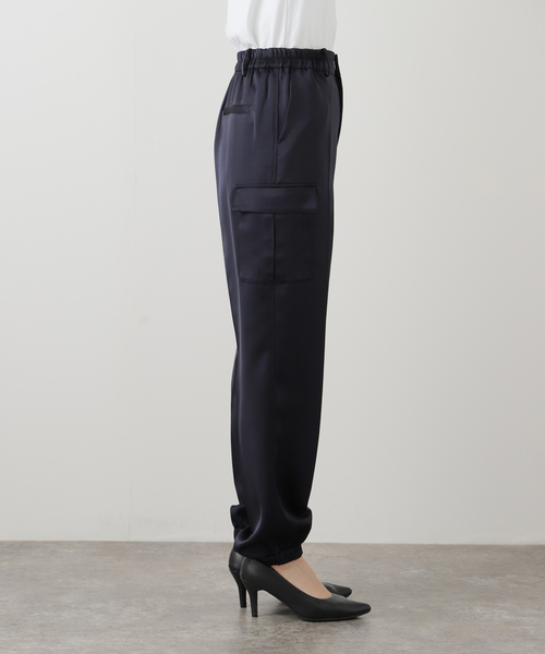 La TOTALITE（ラトータリテ）の「【洗える】サテンワークパンツ（スラックス・レディース・ホワイト/ネイビー/ピンク・36/38）」の12枚目の写真