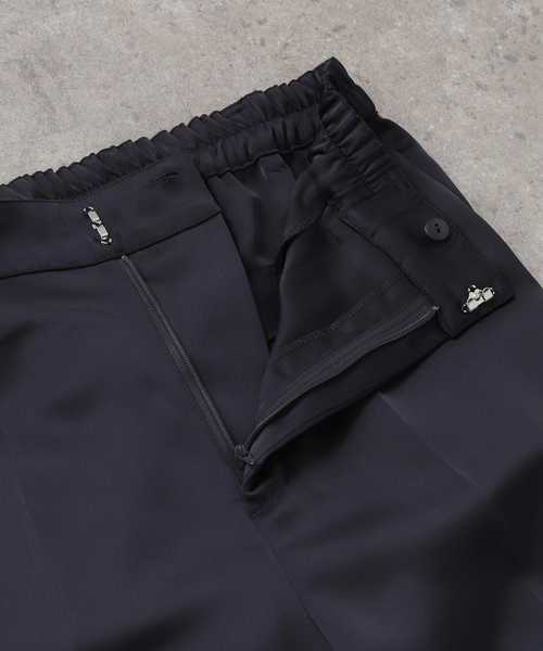 La TOTALITE（ラトータリテ）の「【洗える】サテンワークパンツ（スラックス・レディース・ホワイト/ネイビー/ピンク・36/38）」の17枚目の写真