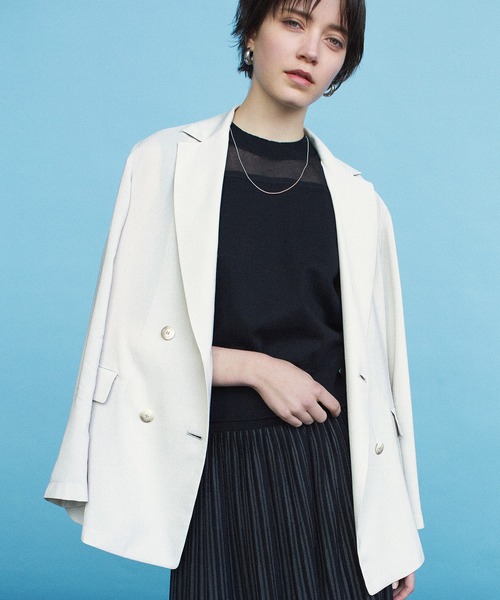 STRAWBERRY-FIELDS（ストロベリーフィールズ）の「リネンライクダブルジャケット（テーラードジャケット・レディース・オフホワイト/サンドベージュ/ブラック・2）」の5枚目の写真