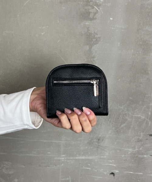 セール】【フェイクレザー】マグネット開閉 多収納 コンパクト