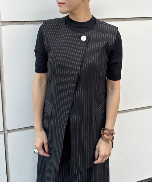 JENNE(ジェンヌ)の「ピンストライプモダンジレ(その他トップス・レディース・ネイビー/ブラック/ホワイト・SMALL/MEDIUM/LARGE)」の5枚目の写真
