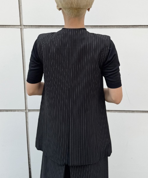 JENNE(ジェンヌ)の「ピンストライプモダンジレ(その他トップス・レディース・ネイビー/ブラック/ホワイト・SMALL/MEDIUM/LARGE)」の6枚目の写真