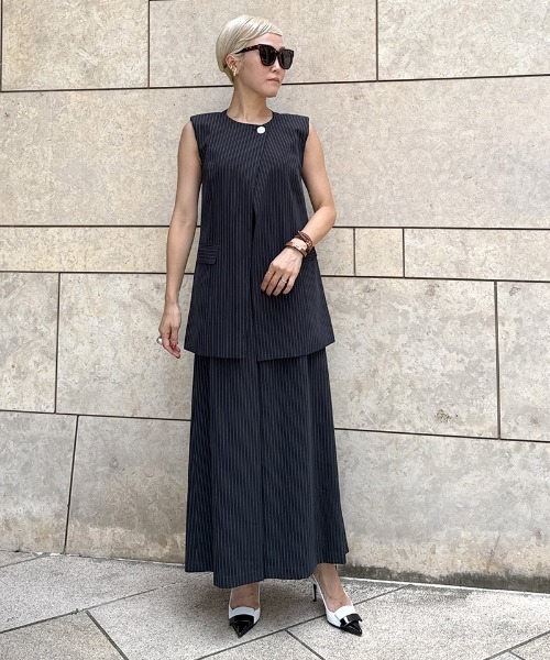 JENNE(ジェンヌ)の「ピンストライプモダンジレ(その他トップス・レディース・ネイビー/ブラック/ホワイト・SMALL/MEDIUM/LARGE)」の21枚目の写真
