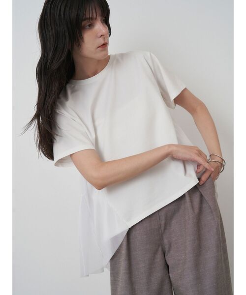 ELENDEEK（エレンディーク）の「バックプリーツチュールカットソー（Tシャツ/カットソー・レディース・ネイビー/ブラック/オフホワイト・FREE）」の8枚目の写真