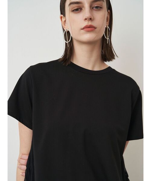 ELENDEEK（エレンディーク）の「バックプリーツチュールカットソー（Tシャツ/カットソー・レディース・ネイビー/ブラック/オフホワイト・FREE）」の15枚目の写真