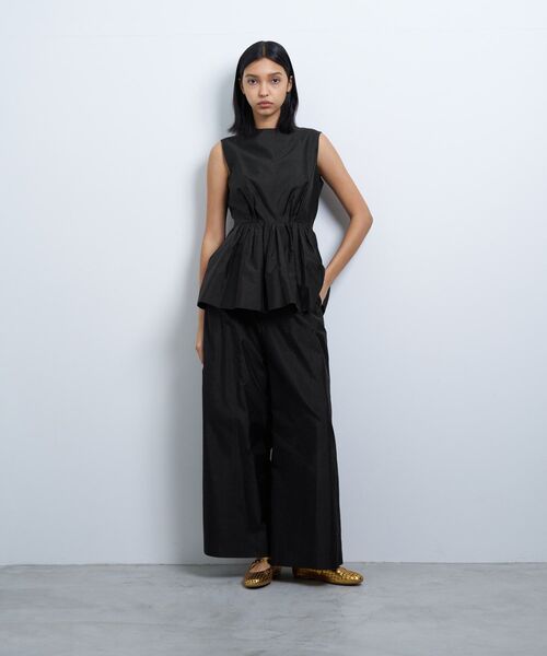 LANVIN en Bleu(ランバンオンブルー)の「シャンタンタフタワイドパンツ(その他パンツ・レディース・ブラック/ピンク・38/36)」の11枚目の写真