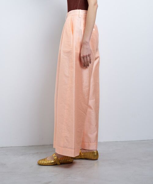 LANVIN en Bleu(ランバンオンブルー)の「シャンタンタフタワイドパンツ(その他パンツ・レディース・ブラック/ピンク・38/36)」の16枚目の写真