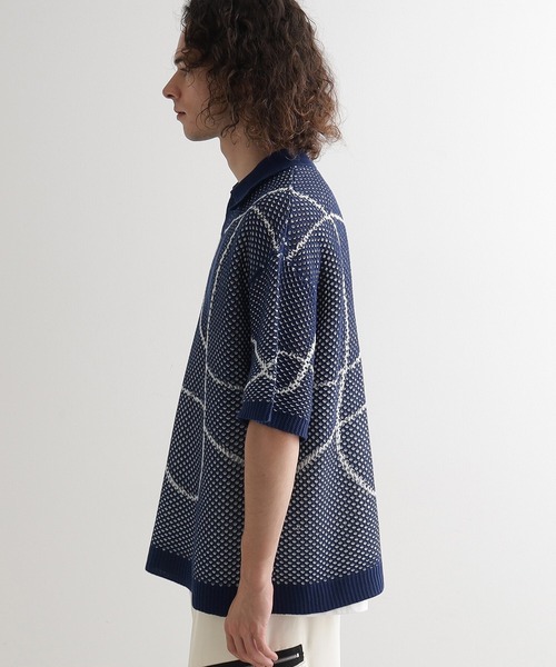 tk.TAKEO KIKUCHI（ティーケータケオキクチ）の「ラインアートニットポロ（ニット/セーター・メンズ・ネイビー/ホワイト/ブラック・01/02/03）」の18枚目の写真