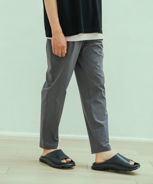 LAKOLE(ラコレ)の「【接触冷感】FUNCTIONストレッチパンツ / 496799(その他パンツ・メンズ・ブラック/チャコールグレー/ライトグレー/ダークネイビー・MEDIUM/LARGE/X-LARGE)」の3枚目の写真