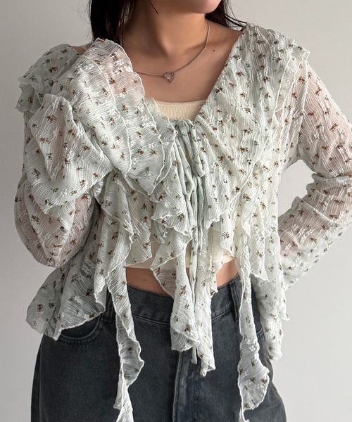 apres jour mignon（アプレジュールミニョン）の「カスケードフリルブラウス【ZOZOTOWN限定アイテム】（その他トップス・レディース・ブルー/ナチュラル/オフホワイト/ブラウン系その他/ダークブラウン/ブラック・X-LARGE/フリー）」の6枚目の写真