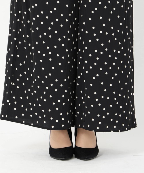 STRAWBERRY-FIELDS（ストロベリーフィールズ）の「パウダーサテンイージーパンツ（その他パンツ・レディース・ブラック/モカ/ドット・2）」の9枚目の写真