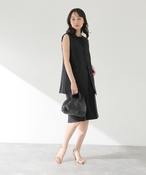 journal standard L'essage(ジャーナルスタンダードレサージュ)の「リネンキャンバスノーカラーベスト(その他アウター・レディース・ブラック/ベージュ・FREE)」の8枚目の写真