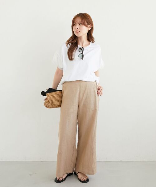 le.coeur blanc(ルクールブラン)の「《夏に向けた快適な1枚》麻ワイドクロップドパンツ(その他パンツ・レディース・ダークグレー/ベージュ/ブラウン/ブルー・38/36)」の12枚目の写真