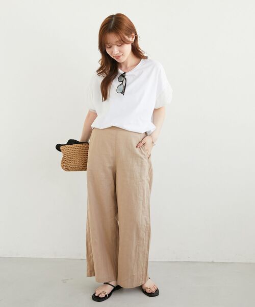 le.coeur blanc(ルクールブラン)の「《夏に向けた快適な1枚》麻ワイドクロップドパンツ(その他パンツ・レディース・ダークグレー/ベージュ/ブラウン/ブルー・38/36)」の13枚目の写真