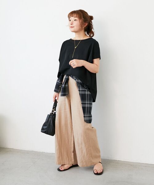 le.coeur blanc(ルクールブラン)の「《夏に向けた快適な1枚》麻ワイドクロップドパンツ(その他パンツ・レディース・ダークグレー/ベージュ/ブラウン/ブルー・38/36)」の21枚目の写真