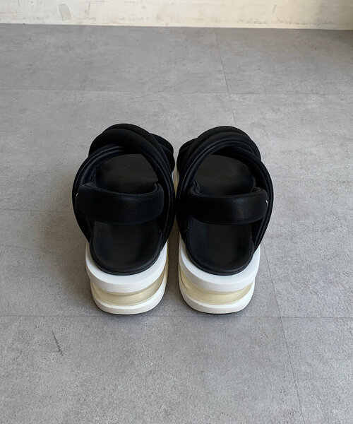 NIKE（ナイキ）の「【NIKE/ナイキ】ウィメンズ エア マックス ISLA サンダル（サンダル・レディース・ブラック系その他/ブラック/ホワイト・23cm/24cm）」の12枚目の写真