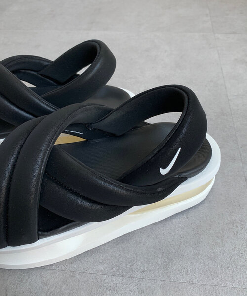 NIKE（ナイキ）の「【NIKE/ナイキ】ウィメンズ エア マックス ISLA サンダル（サンダル・レディース・ブラック系その他/ブラック/ホワイト・23cm/24cm）」の14枚目の写真
