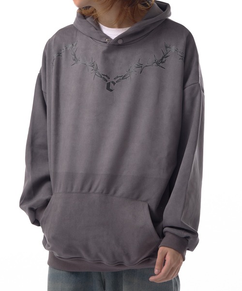 Theater code(シアターコード)の「neck chain design pullover parka / ネックチェーンデザイン プルオーバーパーカー(パーカー・メンズ・ブラック/グレー・3/2)」の5枚目の写真