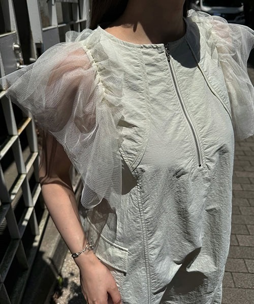 WILLFULLY（ウィルフリー）の「frill tulle no sleeve nylon zip OP
