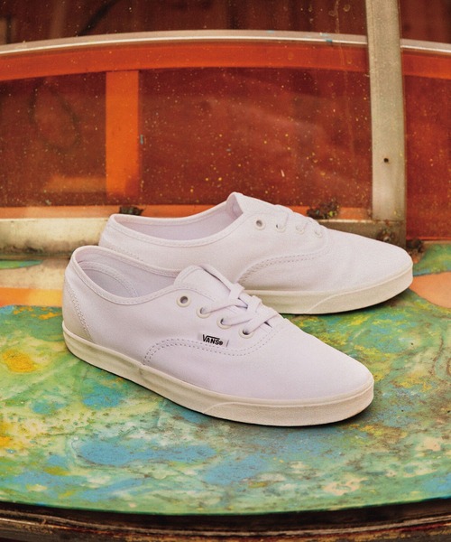 VANS(バンズ)の「オーセンティック ロープロ(スニーカー・メンズ・ホワイト/ブラック×ホワイト/ブラック×ブラック・10/9.5/9/8.5/8/7/6.5/6/5.5/5/4.5/4)」の18枚目の写真