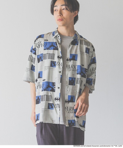 LOWRYS FARM（ローリーズファーム）の「ＢＡＴＭＡＮ／ＳＨＳＳ　 490856（シャツ/ブラウス・メンズ・ブラック/グレー・MEDIUM/LARGE）」の2枚目の写真