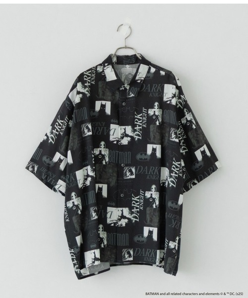 LOWRYS FARM（ローリーズファーム）の「ＢＡＴＭＡＮ／ＳＨＳＳ　 490856（シャツ/ブラウス・メンズ・ブラック/グレー・MEDIUM/LARGE）」の4枚目の写真