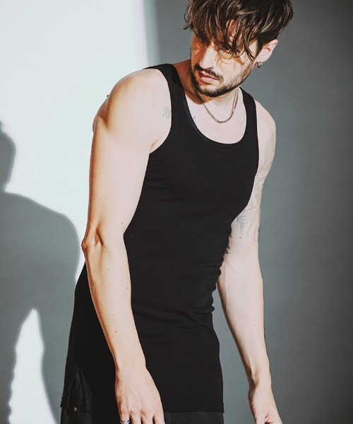 NO ID.（ノーアイディ）の「mta577-ｻｲﾄﾞｽﾘｯﾄﾛﾝｸﾞﾀﾝｸﾄｯﾌﾟ（タンクトップ・メンズ・グレー/ブラック/ホワイト・1/2）」の9枚目の写真