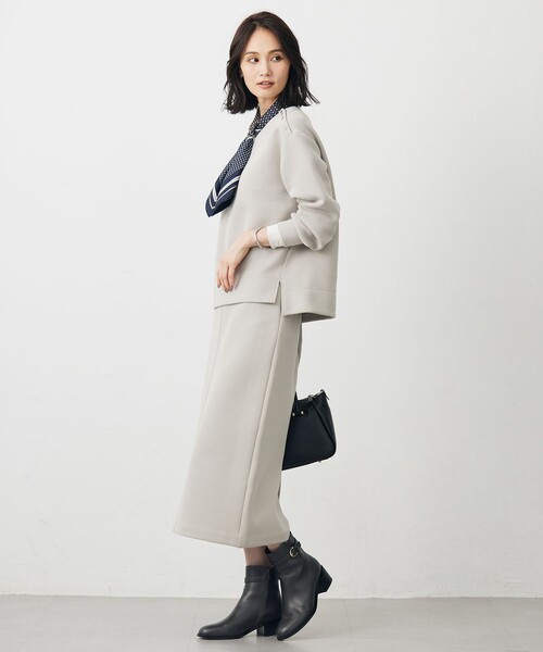 J.PRESS(ジェイプレス)の「ダンボールジャージー プルオーバー(Tシャツ/カットソー・レディース・ライトグレー系/グレー系/ブラック系/オレンジ系・MEDIUM/LARGE)」の11枚目の写真