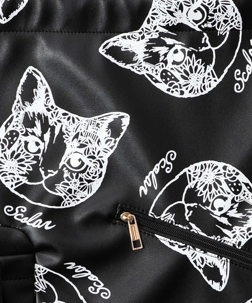 ScoLar（スカラー）の「652437：ネコ柄の合成皮革ナップザックバッグ（バックパック/リュック・レディース・ブラウン/オフホワイト/ブラック・FREE）」の14枚目の写真